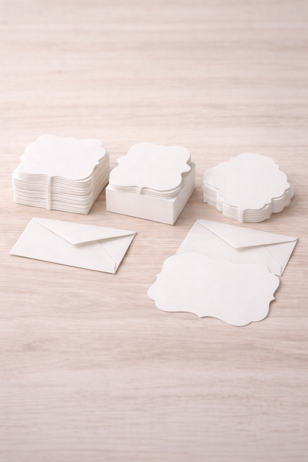 Partecipazioni sagomate